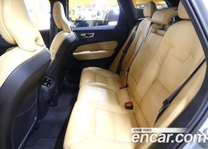 Volvo XC60 B5 ULTIMATE Bright 2024 года из Южной Кореи