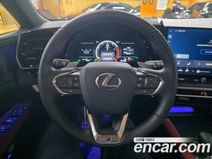 Lexus RX F-Sport 2025 года из Южной Кореи