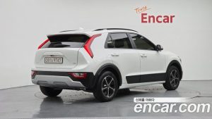 Kia Niro Prestige 2025 года из Южной Кореи