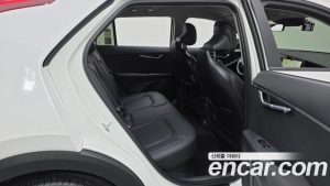 Kia Niro Prestige 2025 года из Южной Кореи