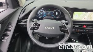 Kia Niro Prestige 2025 года из Южной Кореи