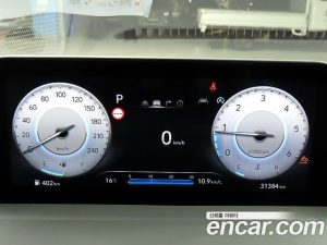 Hyundai Staria 4WD Lounge 7-Seater 2024 года из Южной Кореи