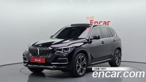BMW X5 xDrive 40i xLine 2023 года из Южной Кореи