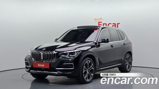 BMW X5 xDrive 40i xLine 2023 года из Кореи