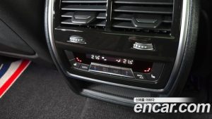 BMW X5 xDrive 40i xLine 2023 года из Южной Кореи