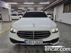 Mercedes-Benz E-Class E250 Exclusive 2023 года из Южной Кореи