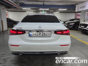 Mercedes-Benz E-Class E250 Exclusive 2023 года из Южной Кореи