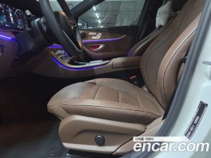 Mercedes-Benz E-Class E250 Exclusive 2023 года из Южной Кореи