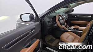 Renault-KoreaSamsung QM6 2.0 LPe RE Signature 2WD 2023 года из Южной Кореи