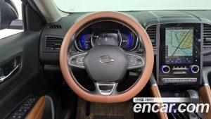 Renault-KoreaSamsung QM6 2.0 LPe RE Signature 2WD 2023 года из Южной Кореи