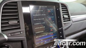 Renault-KoreaSamsung QM6 2.0 LPe RE Signature 2WD 2023 года из Южной Кореи