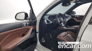 BMW X5 xDrive 40i M Sport 2024 года из Южной Кореи
