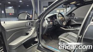 BMW X5 xDrive 30d xLine 2023 года из Южной Кореи