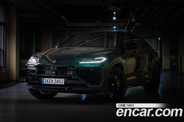 Lamborghini Urus 4.0 V8 SE 2025 года из Кореи