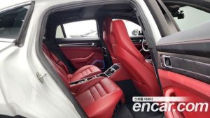 Porsche Panamera 2.9 AWD 2023 года из Южной Кореи