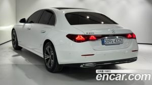 Mercedes-Benz E-Class E200 Avantgarde 2025 года из Южной Кореи