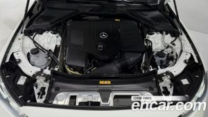 Mercedes-Benz E-Class E200 Avantgarde 2025 года из Южной Кореи