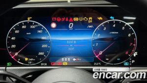 Mercedes-Benz E-Class E200 Avantgarde 2025 года из Южной Кореи