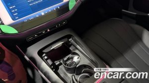 Mercedes-Benz E-Class E200 Avantgarde 2025 года из Южной Кореи