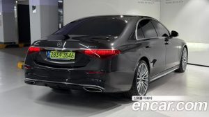 Mercedes-Benz S-Class S500L 4MATIC 2025 года из Южной Кореи