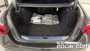 Mercedes-Benz S-Class S500L 4MATIC 2025 года из Южной Кореи