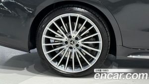 Mercedes-Benz S-Class S500L 4MATIC 2025 года из Южной Кореи