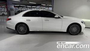Mercedes-Benz E-Class E450 4MATIC Exclusive 2025 года из Южной Кореи