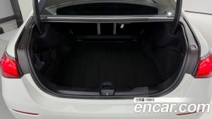 Mercedes-Benz E-Class E450 4MATIC Exclusive 2025 года из Южной Кореи
