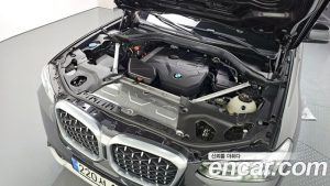 BMW X4 xDrive20i xLine 2023 года из Южной Кореи