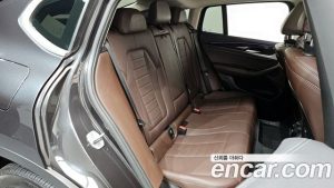 BMW X4 xDrive20i xLine 2023 года из Южной Кореи