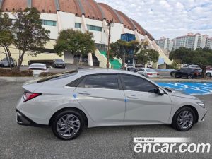 Hyundai AVANTE Inspiration 2025 года из Южной Кореи