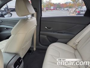 Hyundai AVANTE Inspiration 2025 года из Южной Кореи