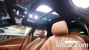 Kia K8 Signature 2025 года из Южной Кореи