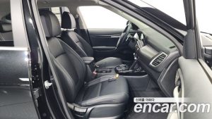 Kia Seltos Бензин 1.6 Turbo 2WD 2024 года из Южной Кореи