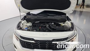 Kia Seltos Бензин 1.6 Turbo 2WD 2025 года из Южной Кореи