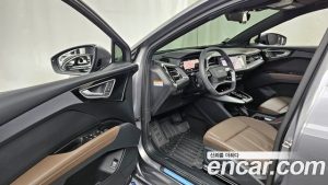 Audi Q4 e-tron 45 Premium 2025 года из Южной Кореи