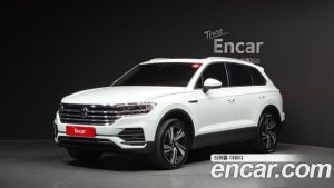 Volkswagen Touareg 3.0 TDI Premium 2022 года из Южной Кореи