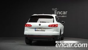 Volkswagen Touareg 3.0 TDI Premium 2022 года из Южной Кореи
