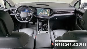 Volkswagen Touareg 3.0 TDI Premium 2022 года из Южной Кореи