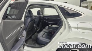 Hyundai Sonata 2.0 2024 года из Южной Кореи