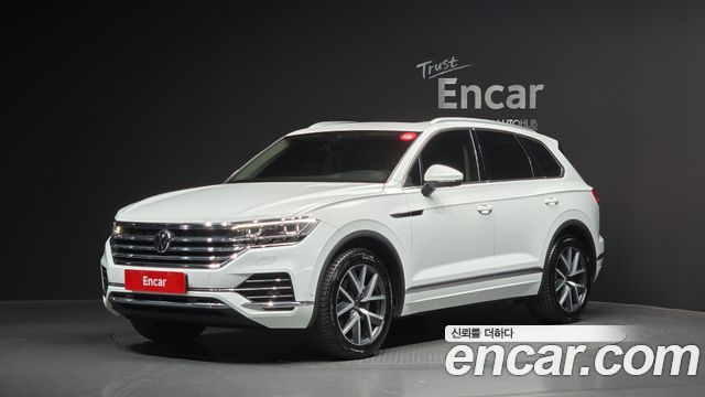 Volkswagen Touareg 3.0 TDI Prestige 2022 года из Кореи