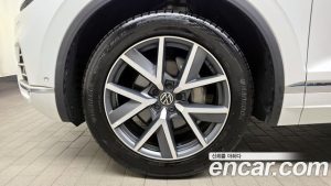 Volkswagen Touareg 3.0 TDI Prestige 2022 года из Южной Кореи