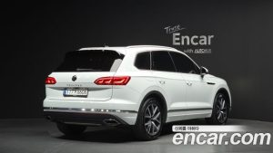 Volkswagen Touareg 3.0 TDI Prestige 2022 года из Южной Кореи