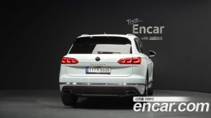Volkswagen Touareg 3.0 TDI Prestige 2022 года из Южной Кореи