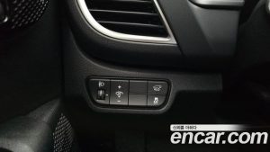 Kia Seltos Бензин 1.6 Turbo 2WD 2025 года из Южной Кореи