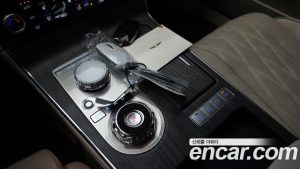 Genesis G80 Бензин 3.5 Turbo AWD 2025 года из Южной Кореи