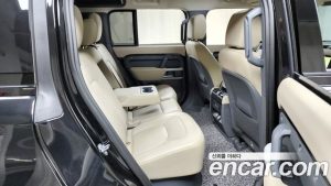 Land Rover Defender 110 D250 SE 2024 года из Южной Кореи