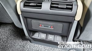 Land Rover Defender 110 D250 SE 2024 года из Южной Кореи