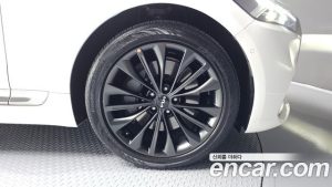 Kia K9 3.8 GDI AWD 2025 года из Южной Кореи