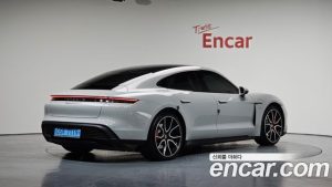 Porsche Taycan 4S 2025 года из Южной Кореи